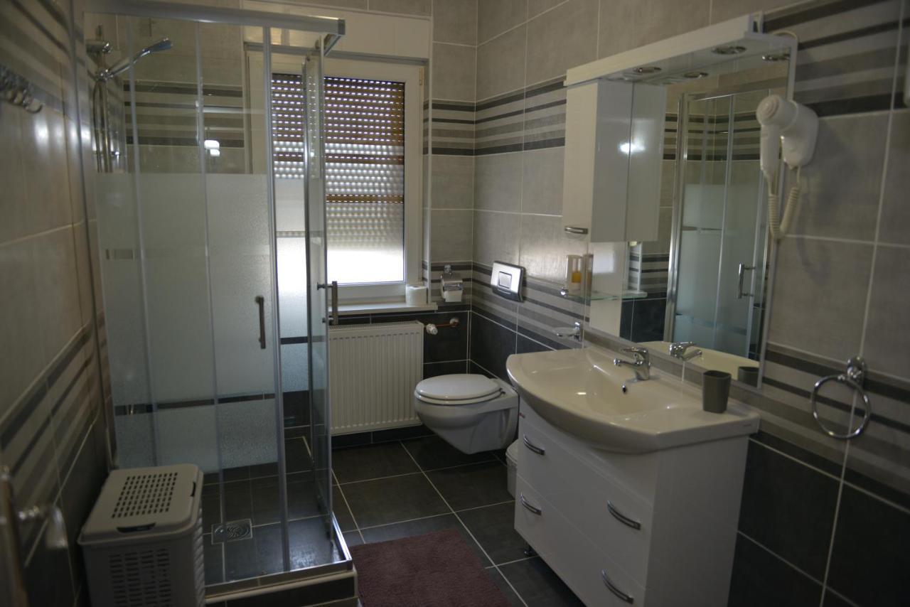 Apartmani Tomic Kladovo Exterior foto